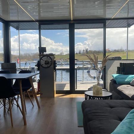 Hausboot Schiff Fuer 4 Personen Ca, 33 M Sup2 In Braunsbedra, Sachsen Anhalt Halle Saale Unstrut Region Εξωτερικό φωτογραφία